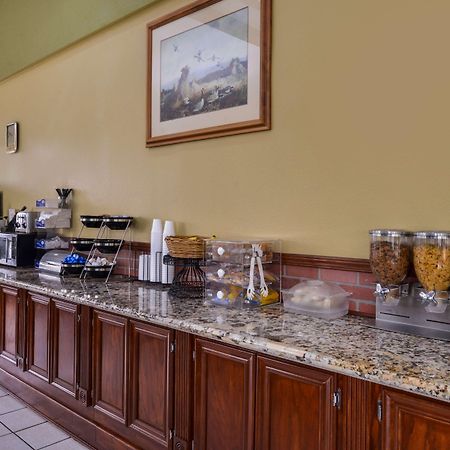 Americas Best Value Inn West Columbia Buitenkant foto