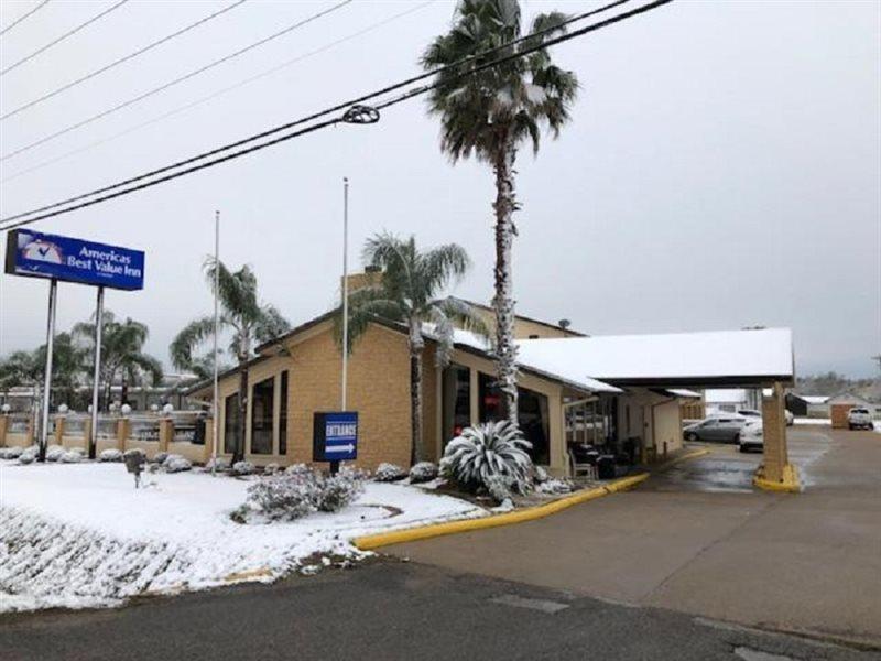 Americas Best Value Inn West Columbia Buitenkant foto