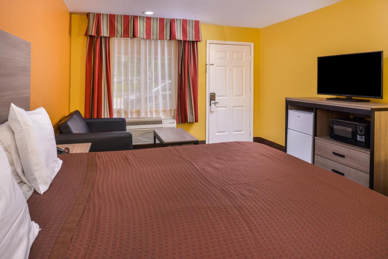 Americas Best Value Inn West Columbia Buitenkant foto
